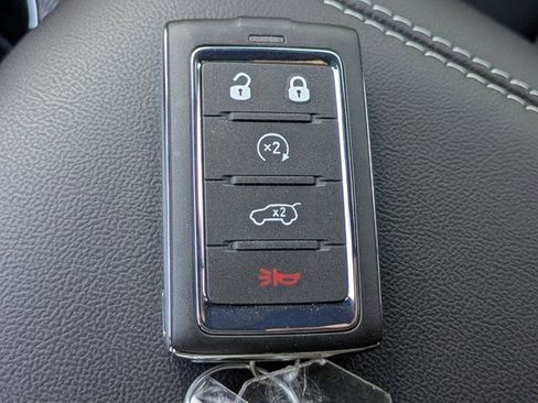 New 2026 Jeep Grand Cherokee Limited w/ Limited Altitude Package image 24