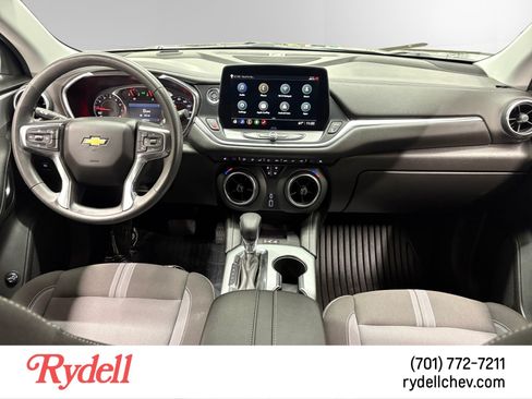 Used 2025 Chevrolet Blazer LT w/ Convenience Package AWD/4WD image 12