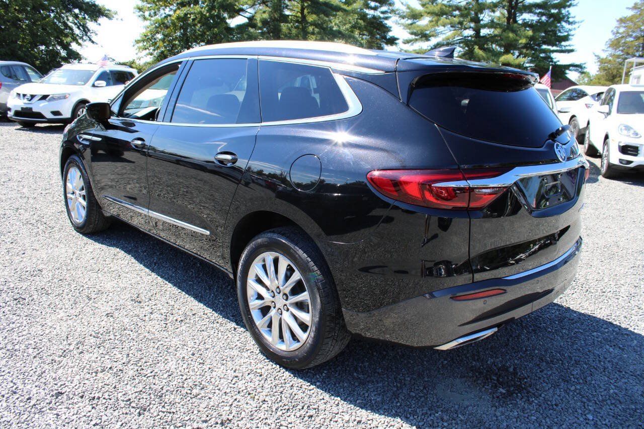 Used 2019 Buick Enclave Essence AWD/4WD image 9