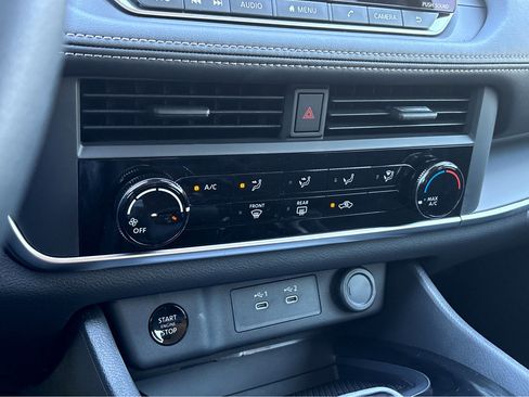 New 2026 Nissan Rogue S image 7