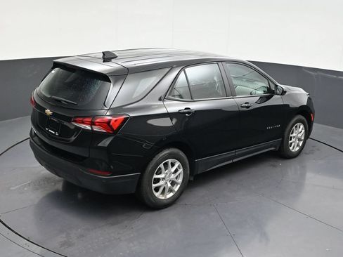 Used 2024 Chevrolet Equinox LS w/ Driver Confidence II Package FWD image 19