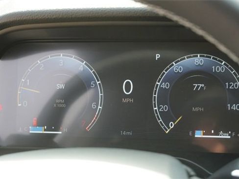 New 2025 Jeep Grand Cherokee Laredo image 31