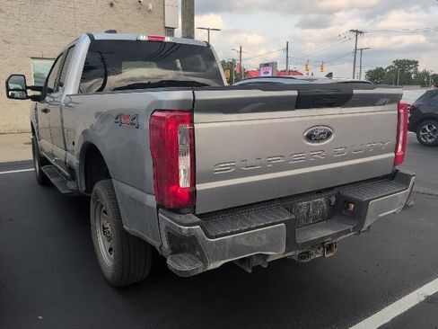 Used 2023 Ford F250 XLT AWD/4WD image 6
