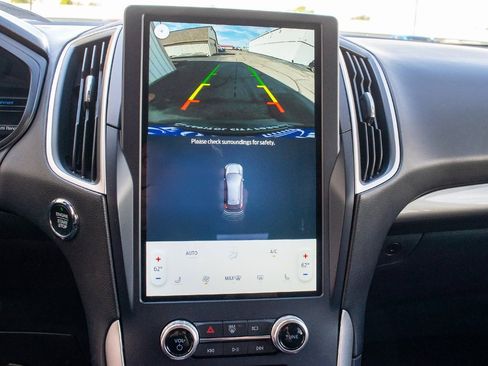 Used 2023 Ford Edge SEL image 23