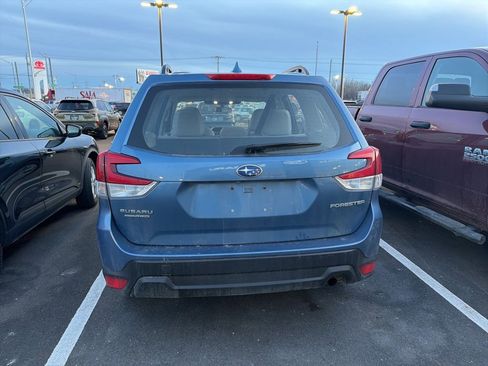 Used 2022 Subaru Forester Base image 3