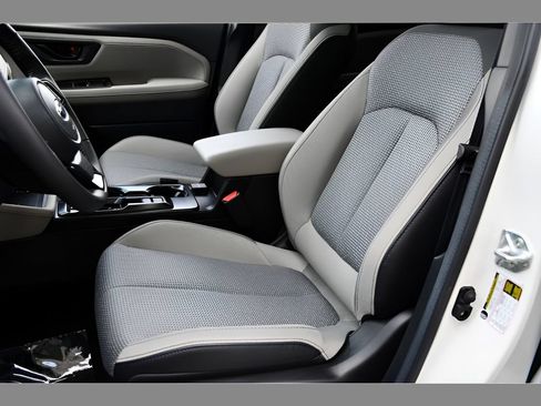 Certified 2026 Subaru Forester Premium AWD/4WD image 14