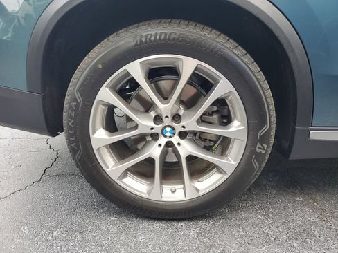 Used 2024 BMW X5 xDrive40i w/ Parking Assistance Package AWD/4WD image 5