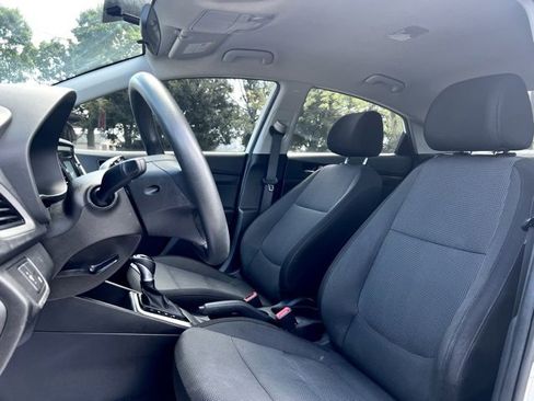 Used 2021 Hyundai Accent SE image 17