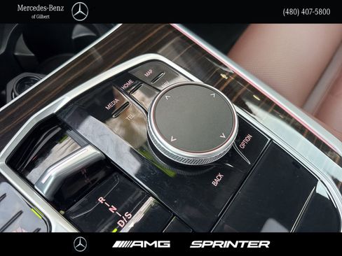 Used 2025 BMW X5 xDrive40i w/ Premium Package image 34