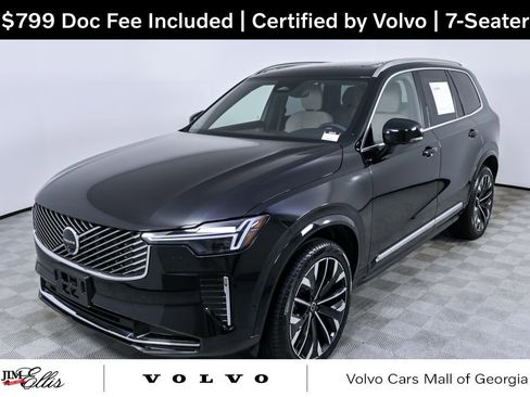 Certified 2025 Volvo XC90 B6 Plus image 1