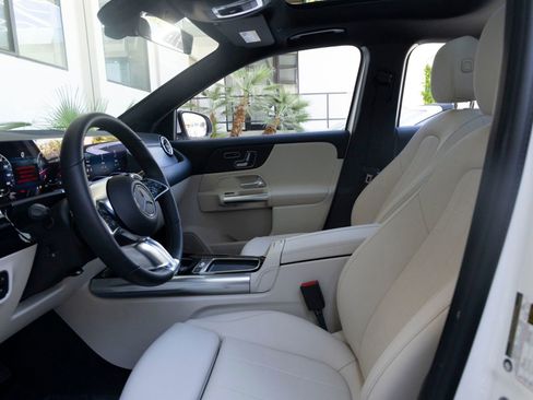 Used 2026 Mercedes-Benz GLA 250 image 14