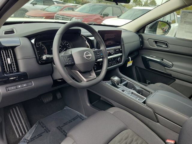 New 2026 Nissan Pathfinder SV FWD image 7