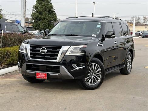 Used 2023 Nissan Armada SL w/ Cargo Package image 2