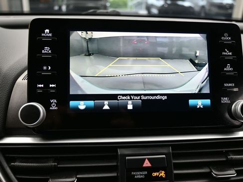 Used 2021 Honda Accord Sport image 21