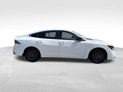 New 2026 Nissan Sentra SV w/ Floor Mat Package FWD image 9