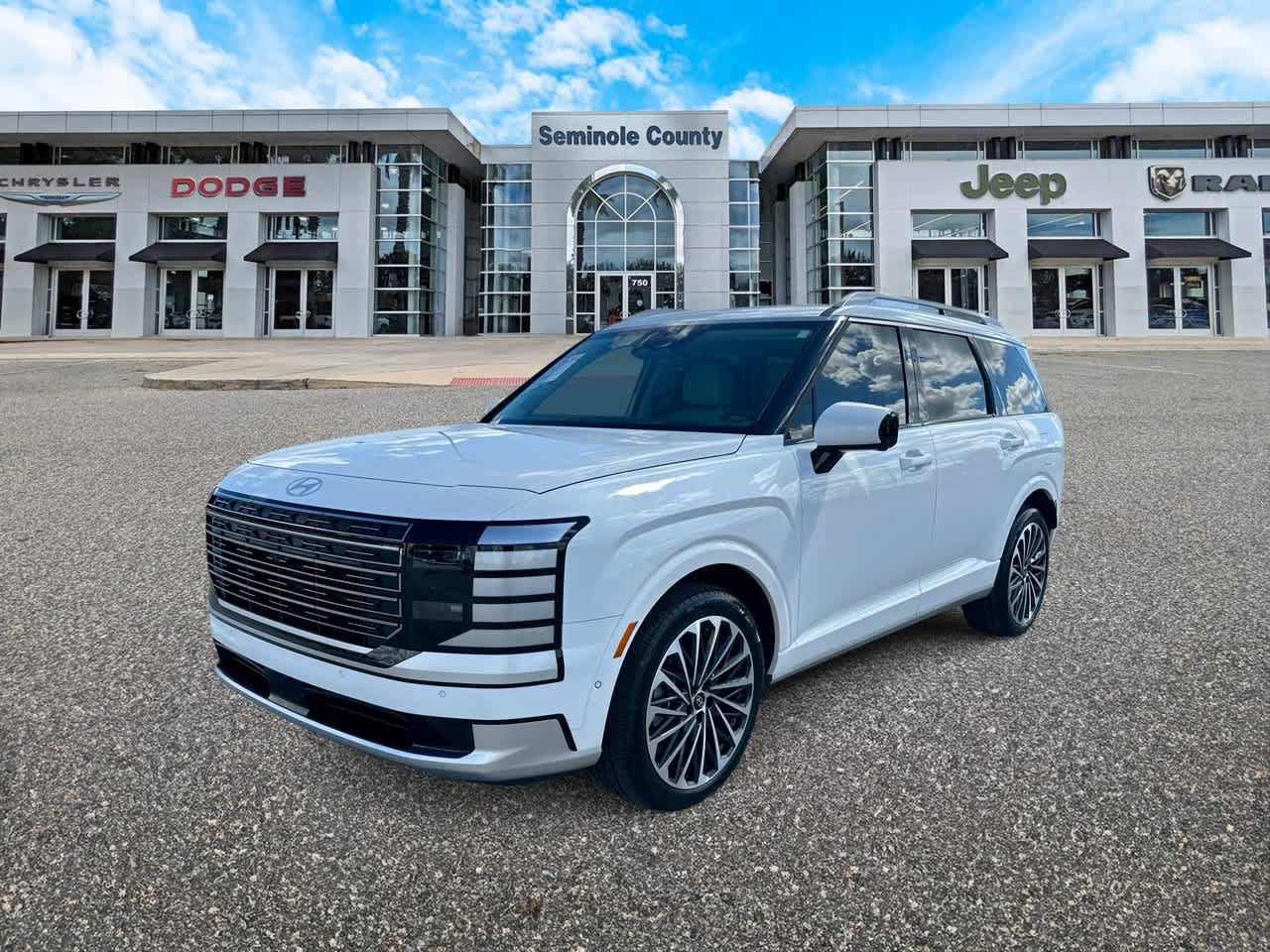 Used 2026 Hyundai Palisade Calligraphy AWD/4WD image 4