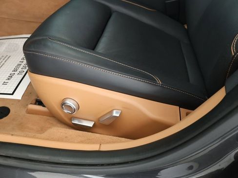 Used 2023 Lucid Air Touring image 10