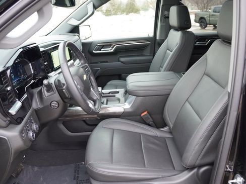 Certified 2023 Chevrolet Silverado 1500 LTZ w/ LTZ Premium Package image 15