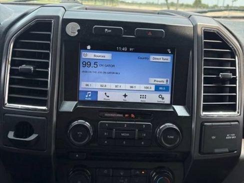 Used 2016 Ford F150 XLT w/ Equipment Group 302A Luxury RWD image 10