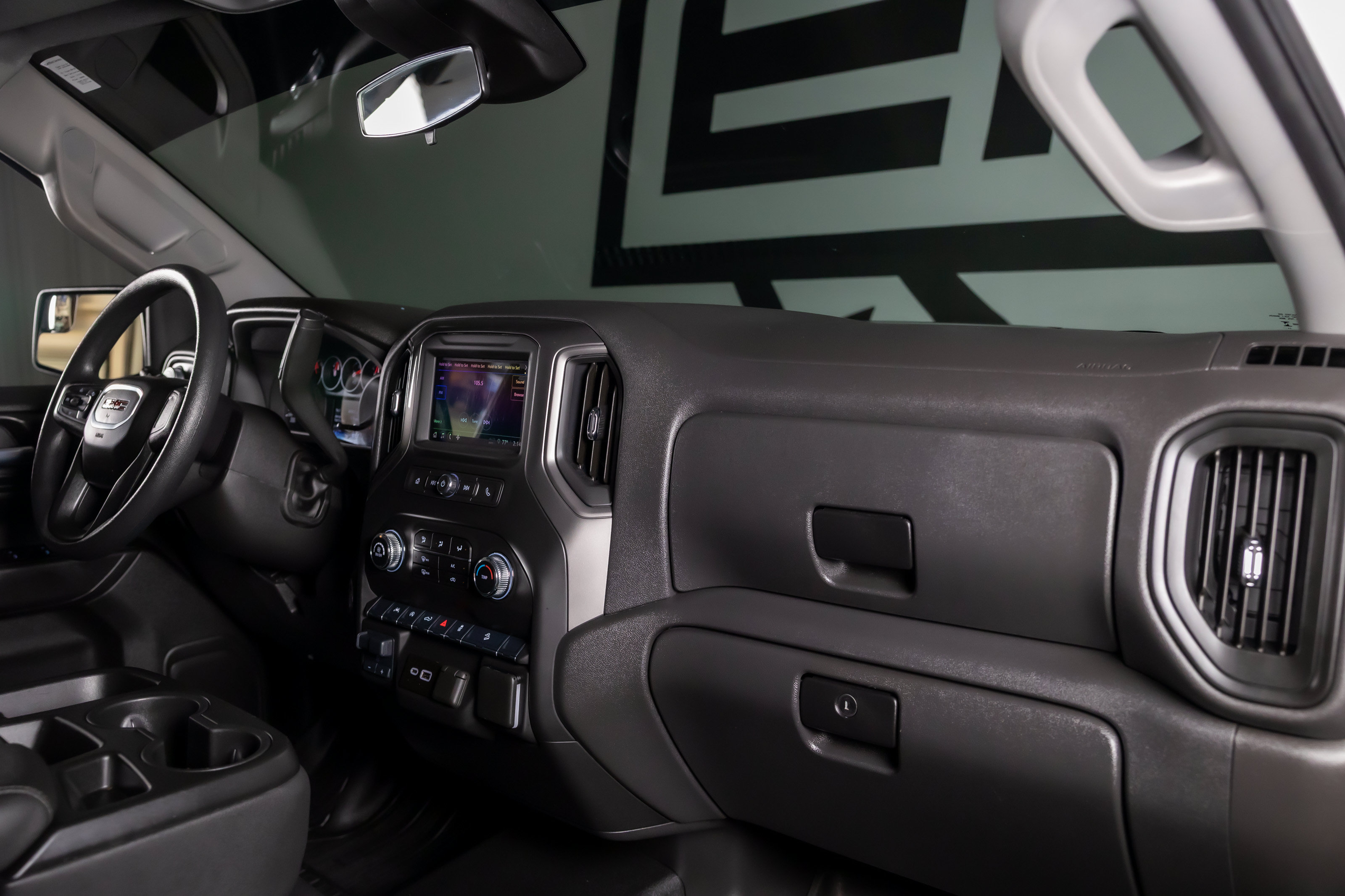 Used 2025 GMC Sierra 1500 Pro w/ Pro Value Package AWD/4WD image 25