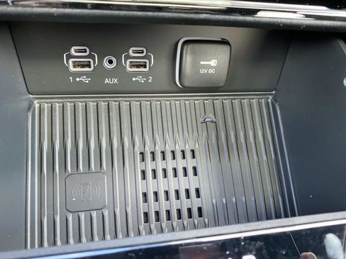 New 2026 Jeep Grand Cherokee Altitude image 13