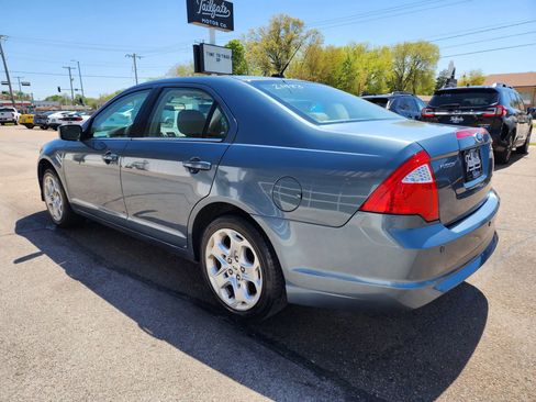 Used 2011 Ford Fusion SE w/ 202A Rapid Spec Order Code FWD image 6