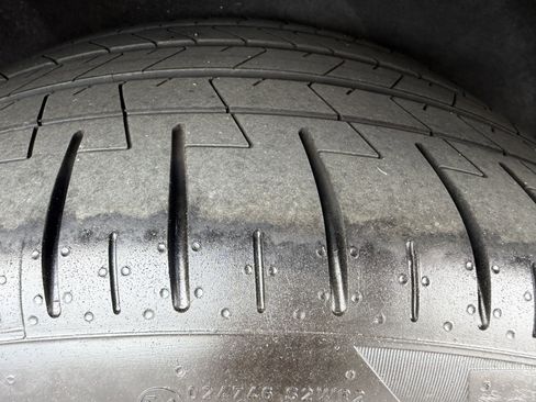 Used 2025 BMW X7 M60i image 32