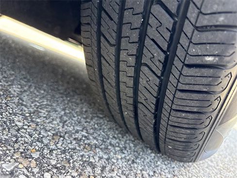 Used 2024 Chevrolet Malibu LT image 35