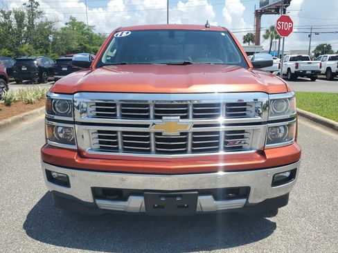 Used 2015 Chevrolet Silverado 1500 LTZ Z71 w/ LTZ Plus Package AWD/4WD image 9