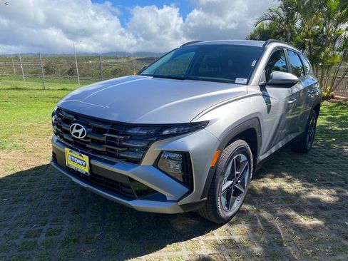 New 2026 Hyundai Tucson SEL image 3