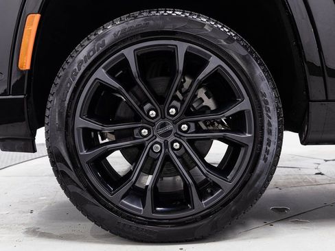 Used 2023 Jeep Grand Wagoneer Series II w/ Quick Order Packagew 28T image 35