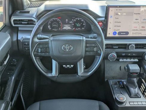 Used 2024 Toyota Tacoma TRD Sport image 18