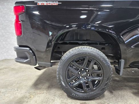 Used 2022 Chevrolet Silverado 1500 Custom Trail Boss AWD/4WD image 56
