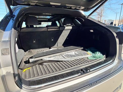 Used 2022 Lexus RX 450h F Sport image 37