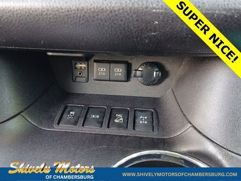 Used 2018 Toyota Highlander Limited Platinum image 24