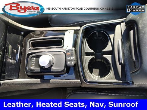 Used 2023 Chrysler 300 S image 24