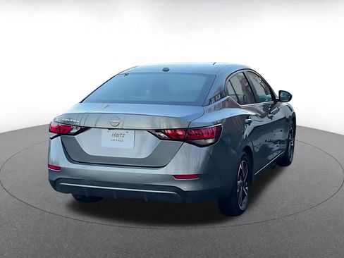 Used 2025 Nissan Sentra SV image 14