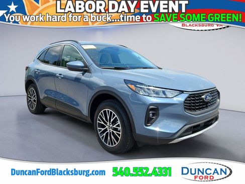 Certified 2024 Ford Escape SE FWD image 1