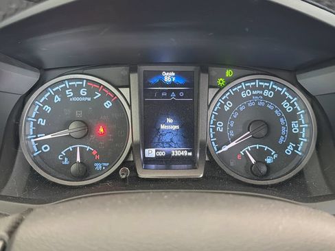Used 2022 Toyota Tacoma TRD Sport RWD image 25