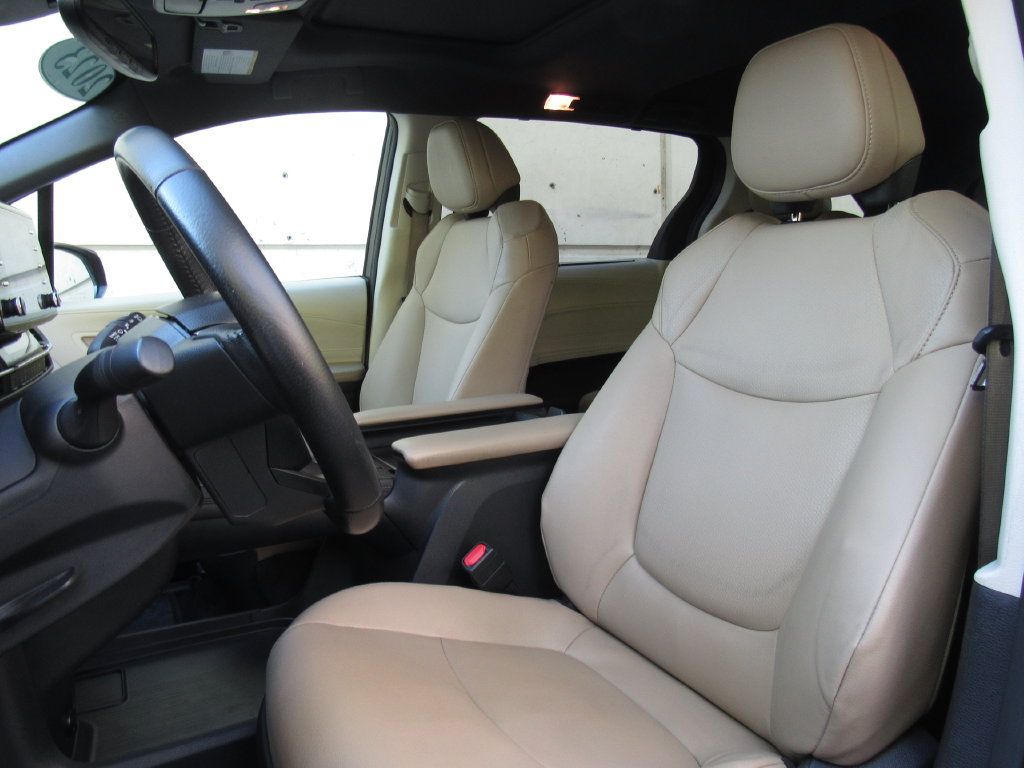 Certified 2023 Toyota Sienna XLE w/ XLE Plus Package AWD/4WD image 13