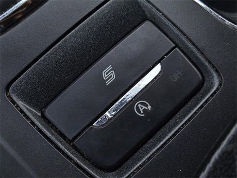 Used 2020 Ford Fusion SE w/ Equipment Group 151A image 28