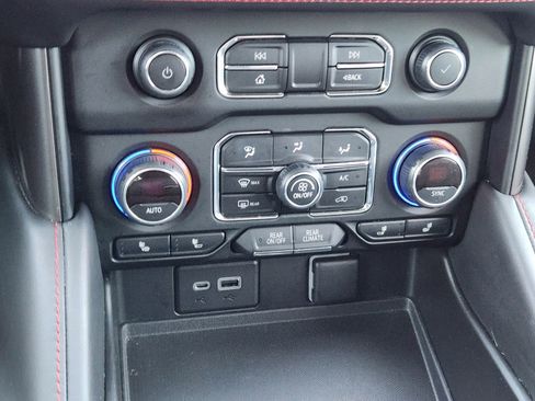 Certified 2022 Chevrolet Tahoe RST w/ Sport Performance Package image 15