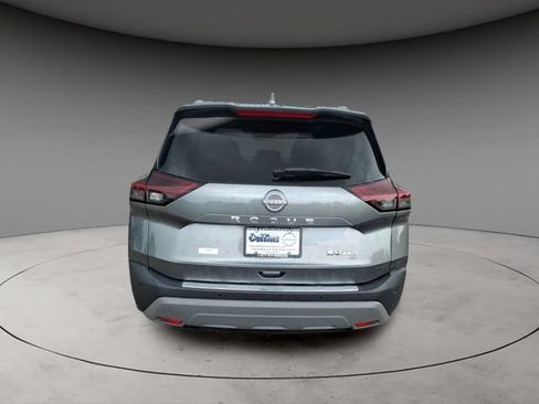 Certified 2023 Nissan Rogue SV w/ SV Premium B Package AWD/4WD image 5