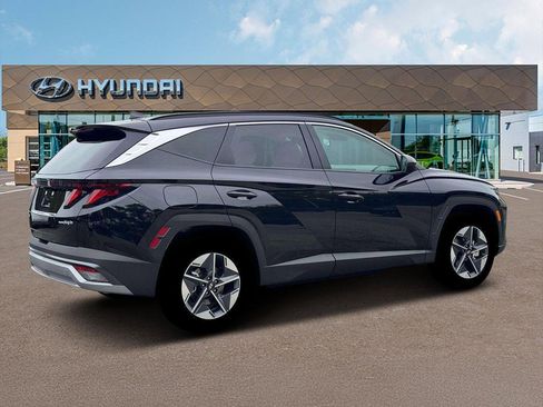 New 2026 Hyundai Tucson SEL image 8