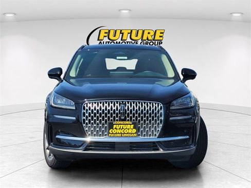 New 2025 Lincoln Corsair Premiere w/ Equipment Group 101A image 8