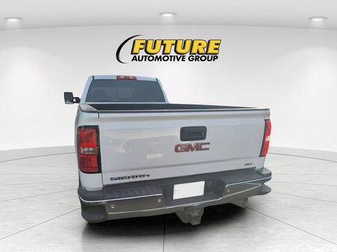 Used 2015 GMC Sierra 2500 SLT w/ Duramax Plus Package AWD/4WD image 4
