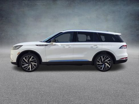 New 2026 Lincoln Aviator Reserve image 4