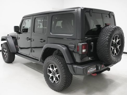 Used 2022 Jeep Wrangler Unlimited Rubicon w/ Cold Weather Group image 6
