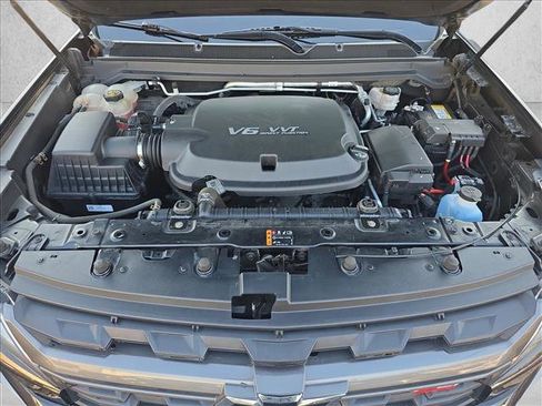 Used 2022 Chevrolet Colorado Z71 AWD/4WD image 28
