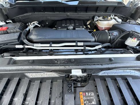 Used 2024 Chevrolet Silverado 1500 Custom RWD image 13